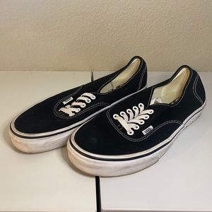 Vans Classic Era size 10.5 Black White